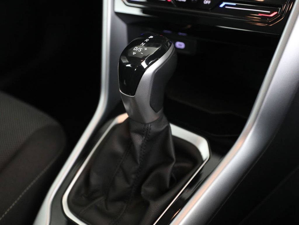 Used Volkswagen T-Roc 2022 for sale - 77995282: Photo 24