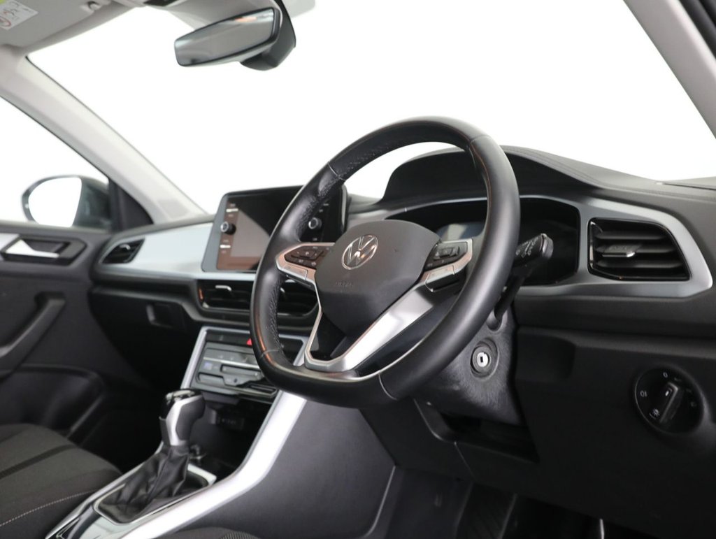 Used Volkswagen T-Roc 2022 for sale - 77995282: Photo 30