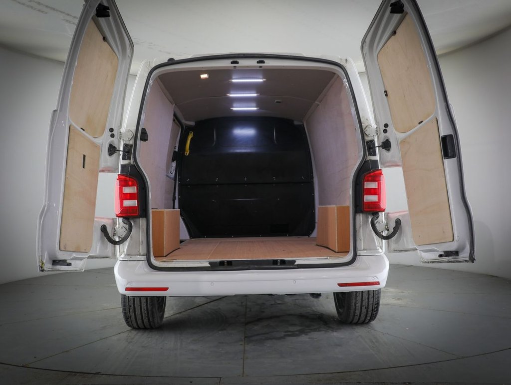 Used Volkswagen Transporter 2019 for sale - 77764843: Photo 14