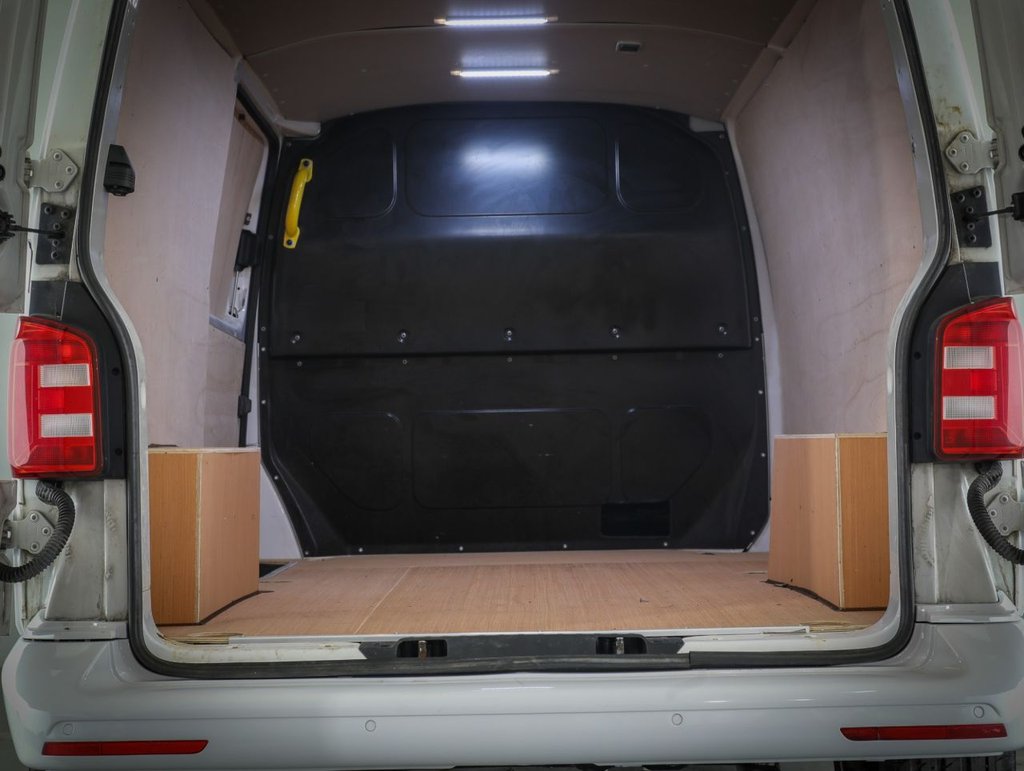 Used Volkswagen Transporter 2019 for sale - 77764843: Photo 16
