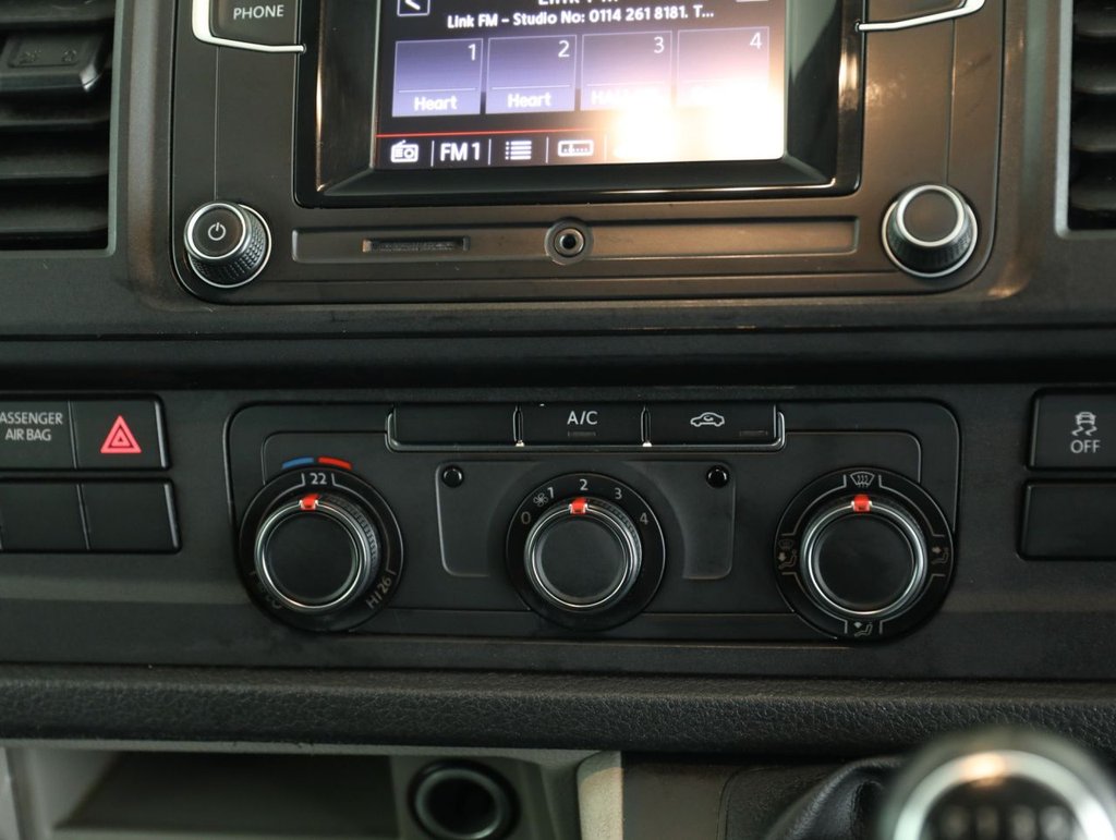 Used Volkswagen Transporter 2019 for sale - 77764843: Photo 28