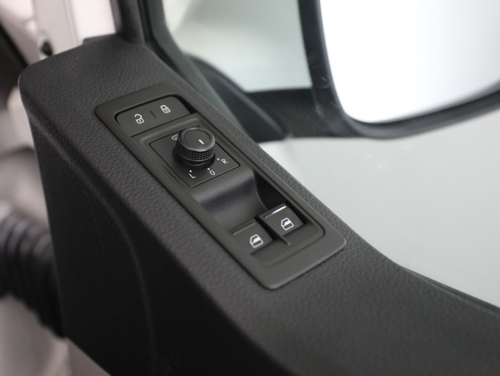 Used Volkswagen Transporter 2019 for sale - 77764843: Photo 33