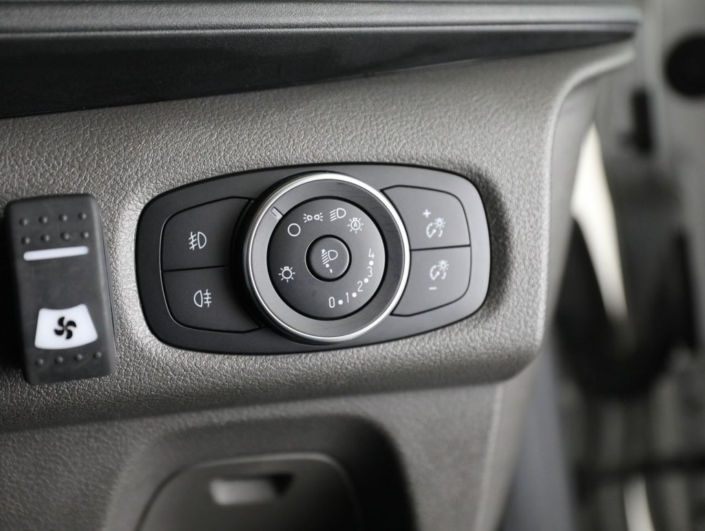 Used Ford Transit Custom 2023 for sale - 76977462: Photo 37