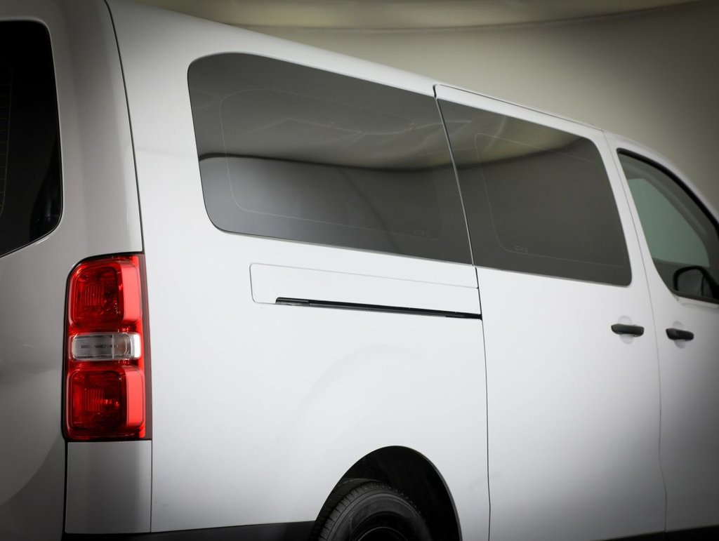 Used Vauxhall Vivaro Life 2022 for sale - 78102634: Photo 10