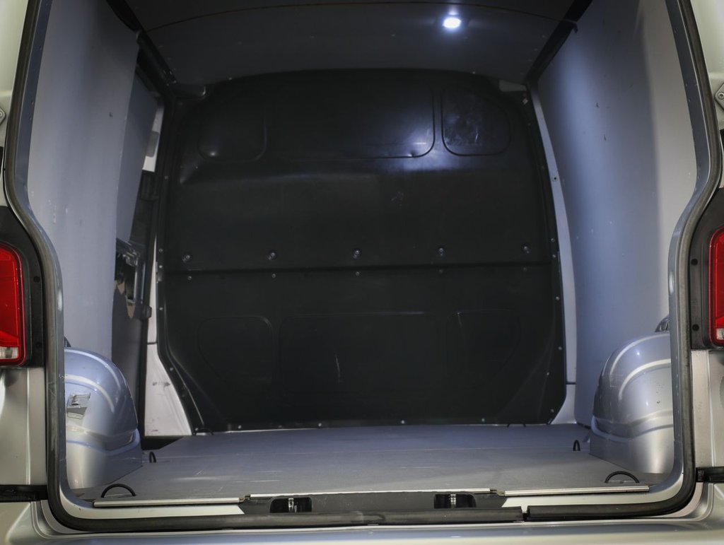 Used Volkswagen Transporter 2021 for sale - 77463363: Photo 18