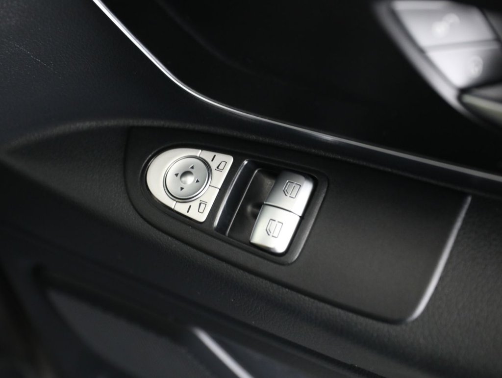 Used Mercedes-Benz Vito 2023 for sale - 76410319: Photo 29