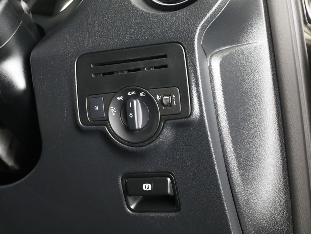 Used Mercedes-Benz Vito 2023 for sale - 76410319: Photo 32