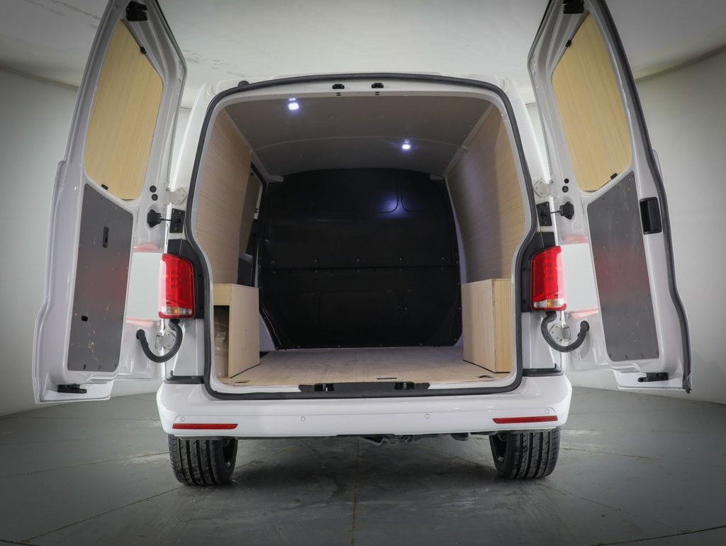 Used Volkswagen Transporter 2021 for sale - 78088285: Photo 14