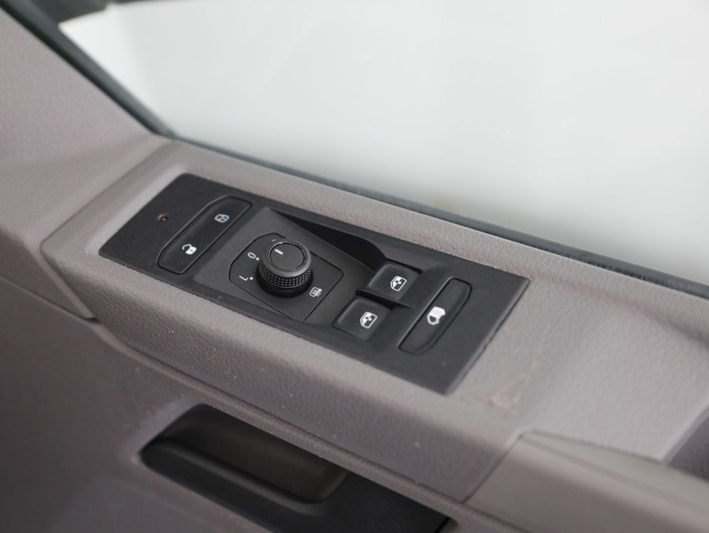 Used Volkswagen Transporter 2021 for sale - 78088285: Photo 29