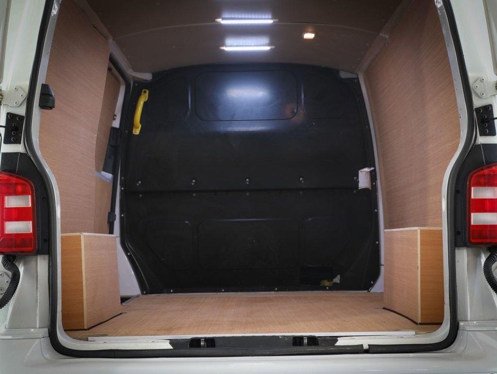 Used Volkswagen Transporter 2019 for sale - 78186618: Photo 16