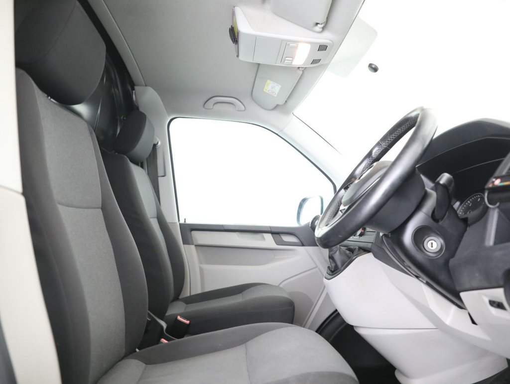 Used Volkswagen Transporter 2019 for sale - 78186618: Photo 21