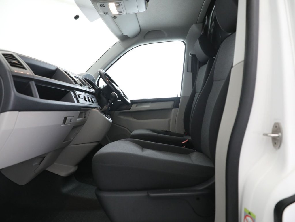 Used Volkswagen Transporter 2019 for sale - 78186618: Photo 35