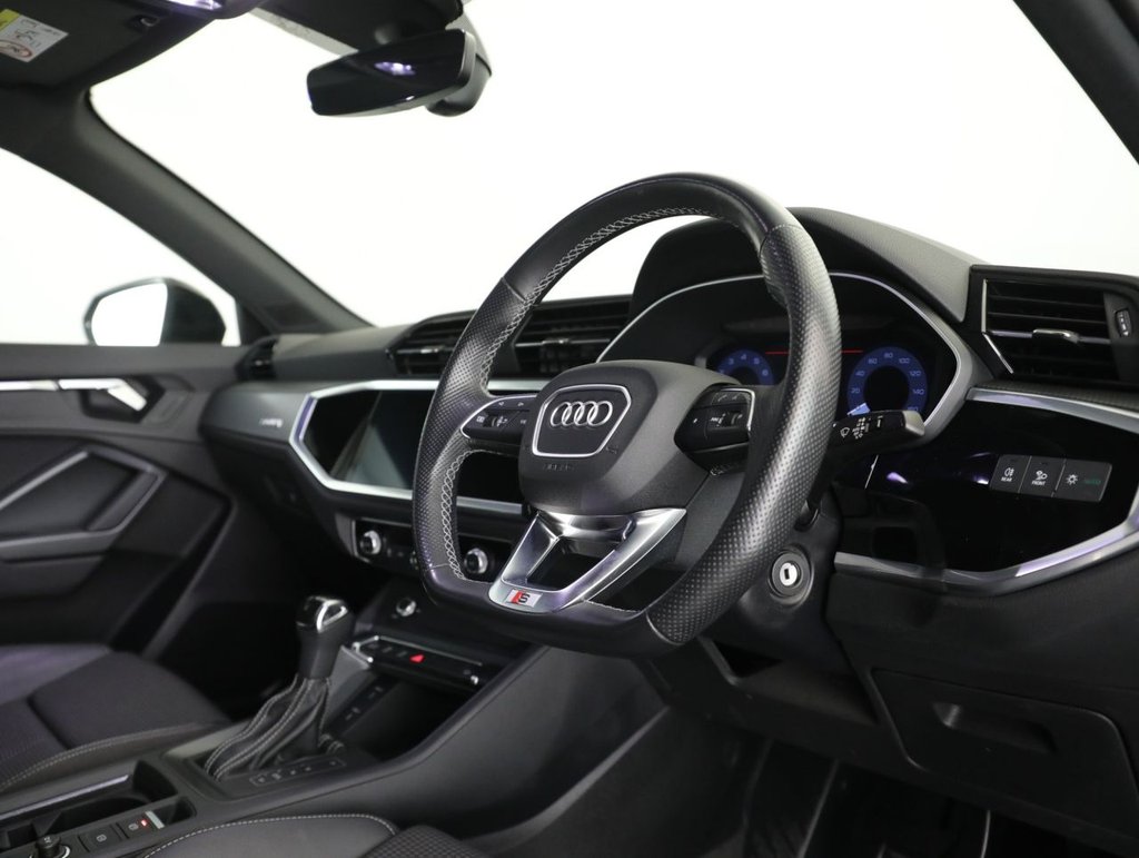 Used Audi Q3 2021 for sale - 76500967: Photo 37