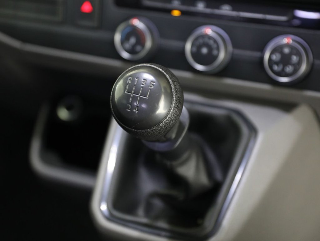 Used Volkswagen Transporter Shuttle 2020 for sale - 76552094: Photo 23