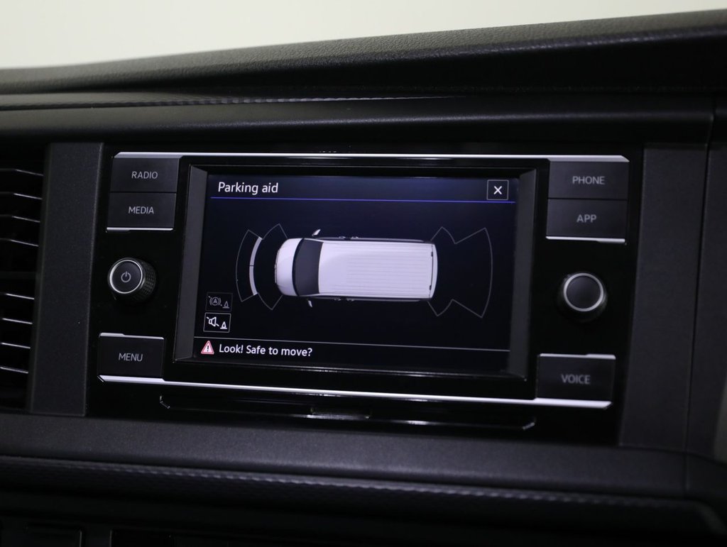 Used Volkswagen Transporter Shuttle 2020 for sale - 76552094: Photo 24