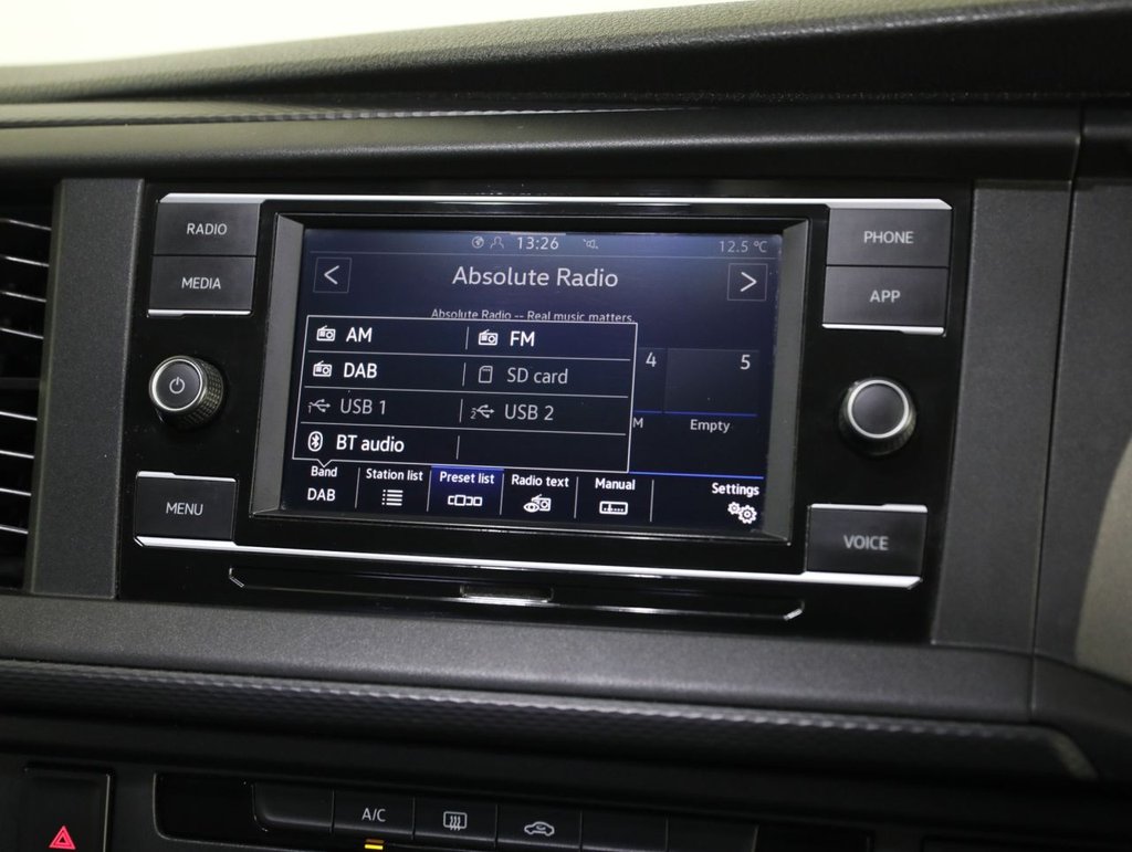 Used Volkswagen Transporter Shuttle 2020 for sale - 76552094: Photo 37