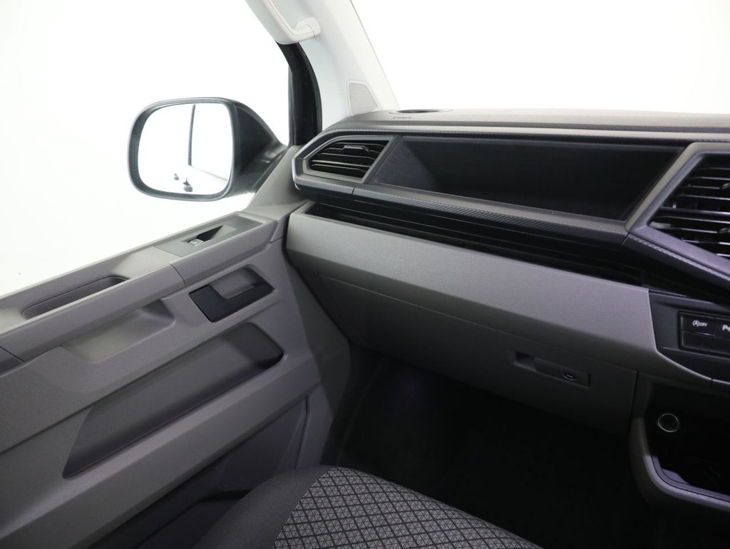 Used Volkswagen Transporter Shuttle 2020 for sale - 76552094: Photo 40