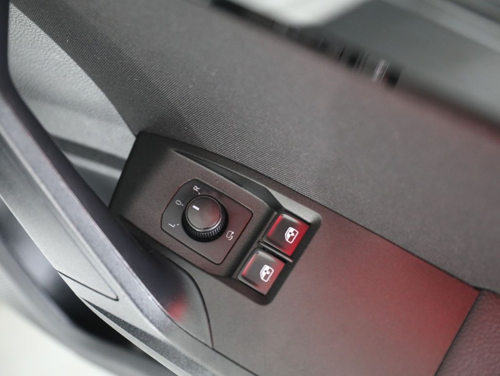 Used SEAT Ibiza 2018 for sale - 76888603: Photo 39