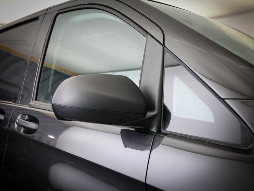 Used Mercedes-Benz Vito 2021 for sale - 77620881: Photo 9