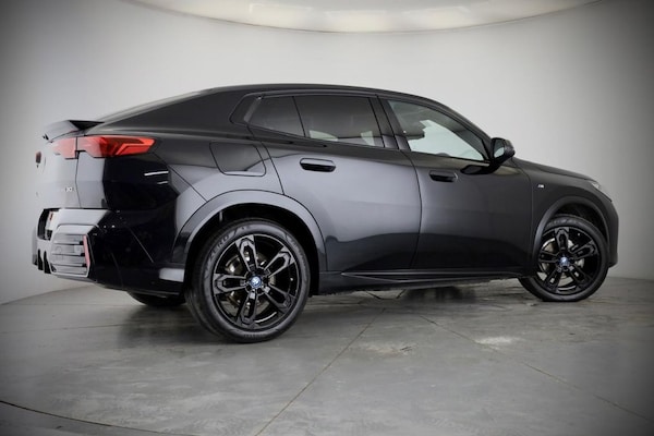 Used BMW iX2 2024 for sale - 76286082: Photo 8