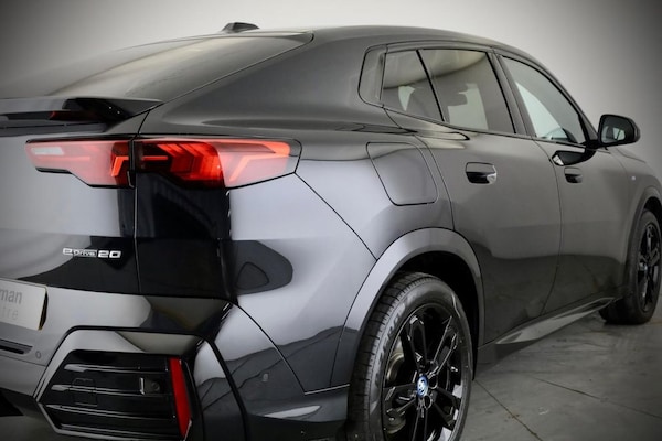 Used BMW iX2 2024 for sale - 76286082: Photo 9