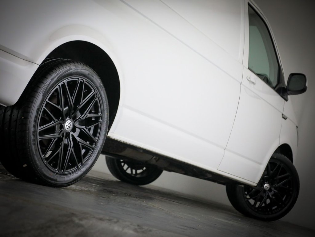 Used Volkswagen Transporter 2019 for sale - 77710875: Photo 9