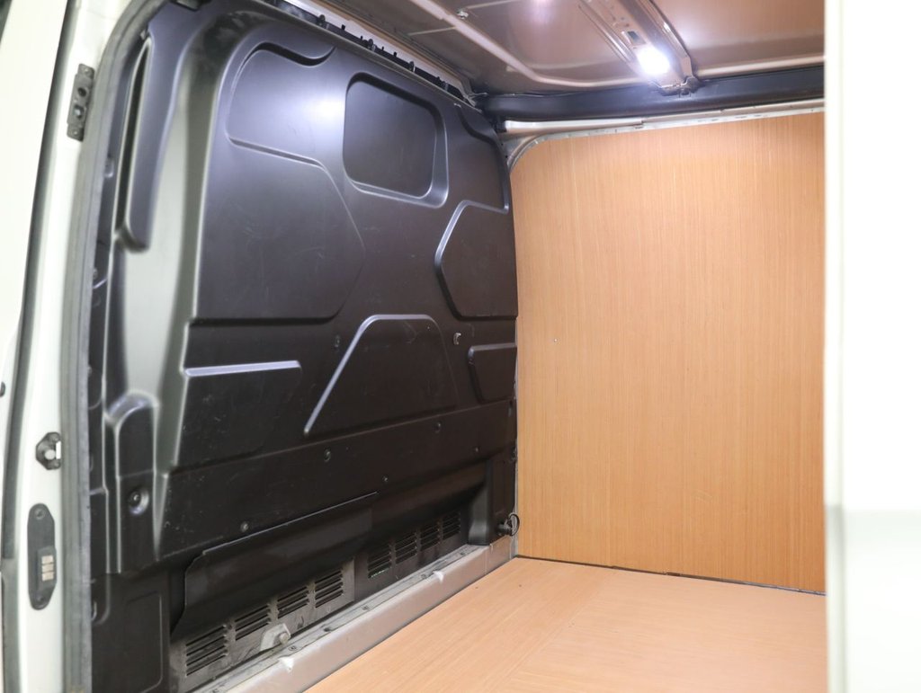 Used Ford Transit Custom 2020 for sale - 77280681: Photo 40