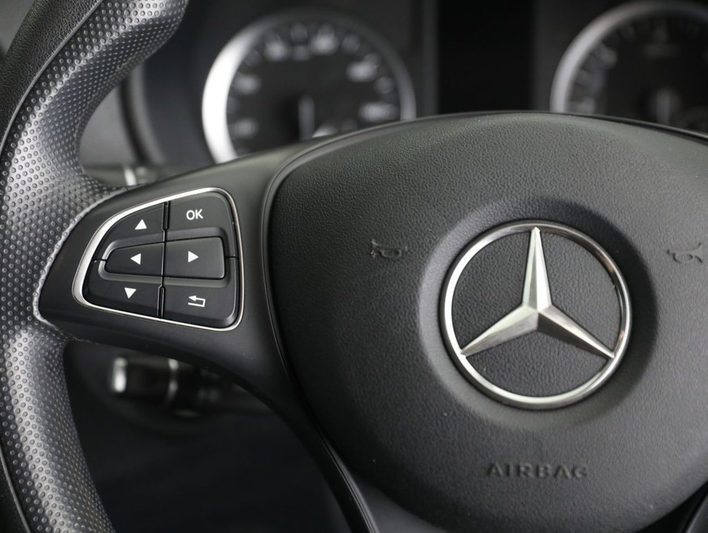 Used Mercedes-Benz Vito 2021 for sale - 77952671: Photo 22