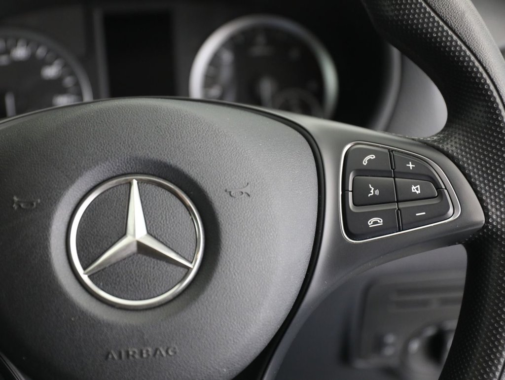 Used Mercedes-Benz Vito 2021 for sale - 77952671: Photo 40