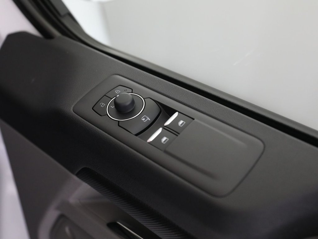 Used Ford Transit Custom 2024 for sale - 76350574: Photo 33