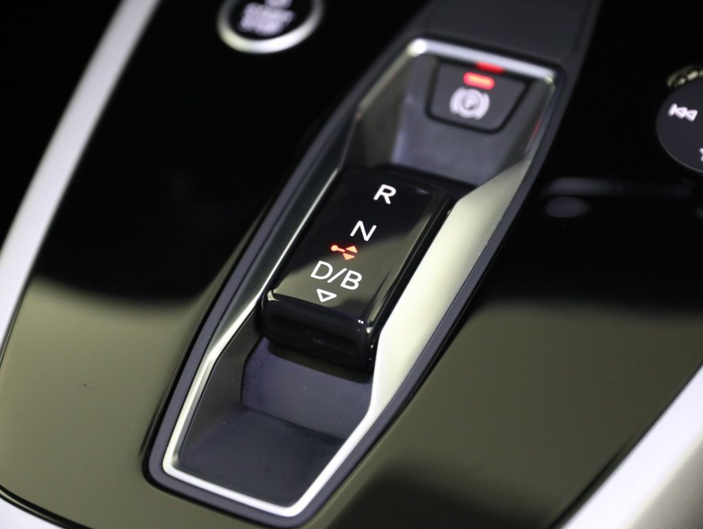 Used Audi Q4 e-tron 2023 for sale - 77971534: Photo 24