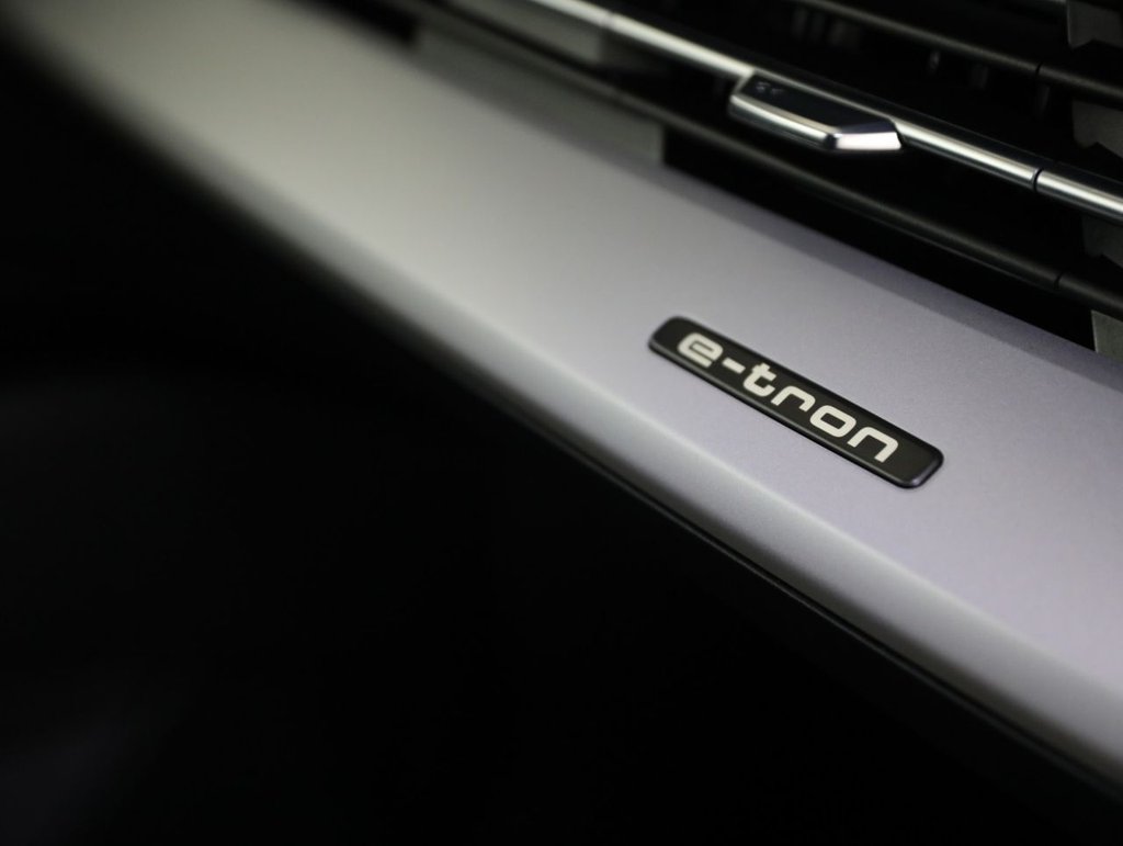 Used Audi Q4 e-tron 2023 for sale - 77971534: Photo 43