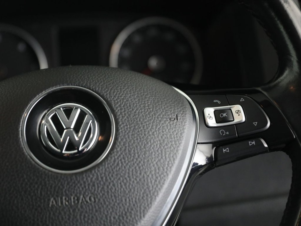 Used Volkswagen Transporter 2019 for sale - 77360213: Photo 42