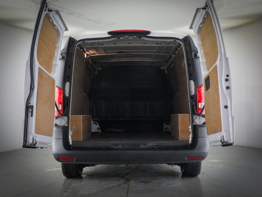 Used Mercedes-Benz Vito 2023 for sale - 77480187: Photo 12