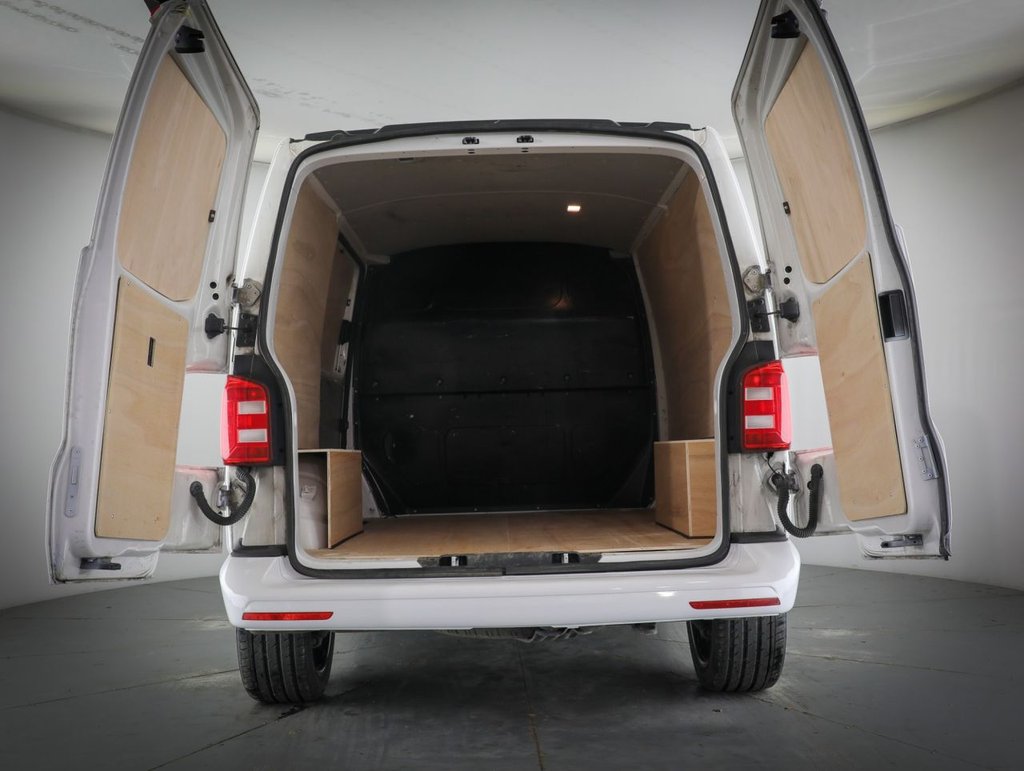 Used Volkswagen Transporter 2019 for sale - 77919586: Photo 14