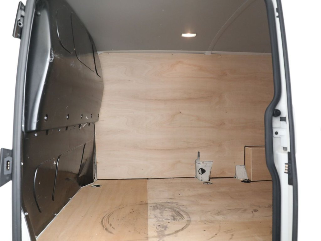 Used Volkswagen Transporter 2019 for sale - 77739556: Photo 37