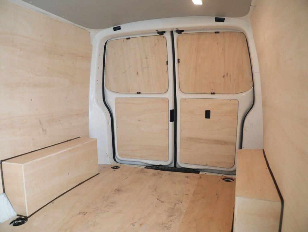 Used Volkswagen Transporter 2019 for sale - 77739556: Photo 39