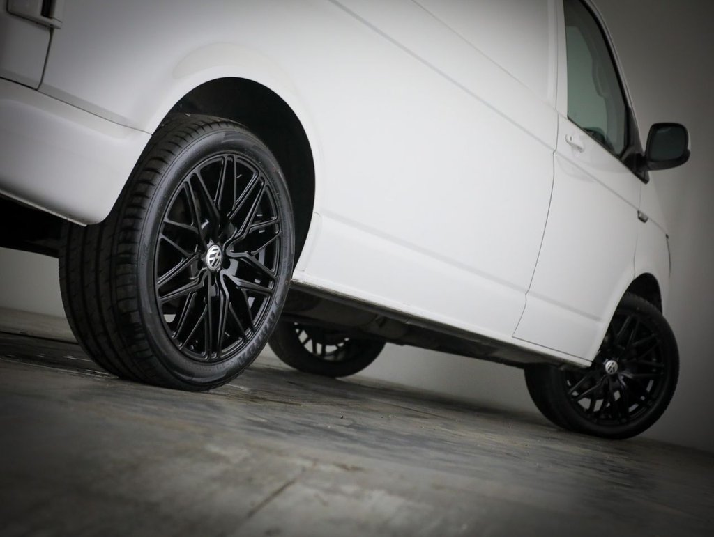 Used Volkswagen Transporter 2019 for sale - 77739556: Photo 9