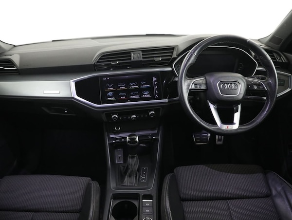 Used Audi Q3 2021 for sale - 76216766: Photo 33