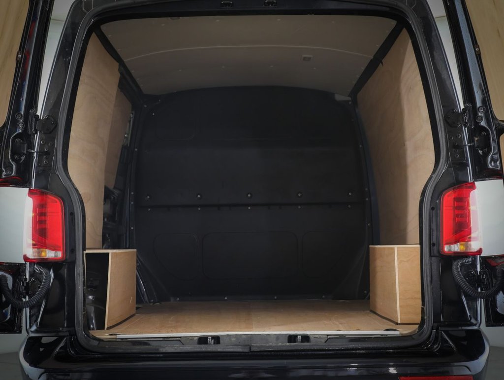 Used Volkswagen Transporter 2022 for sale - 78049490: Photo 16