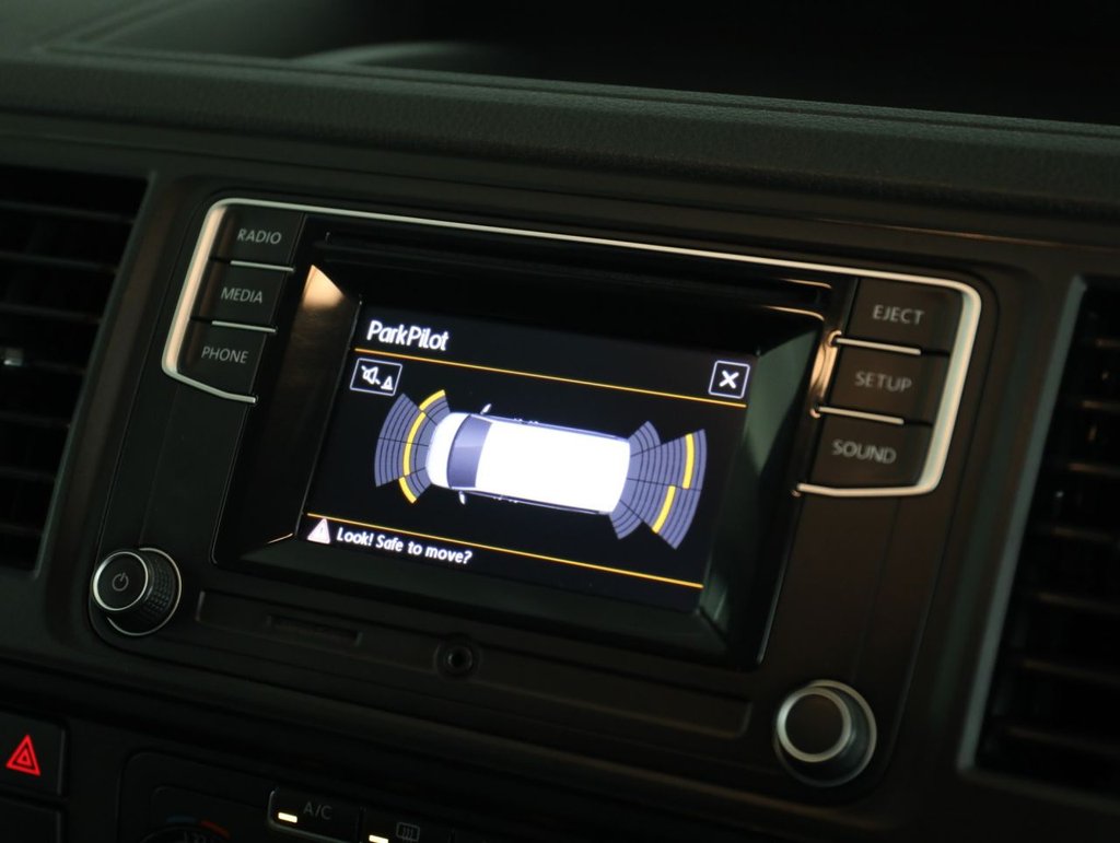 Used Volkswagen Transporter Shuttle 2019 for sale - 77936531: Photo 23