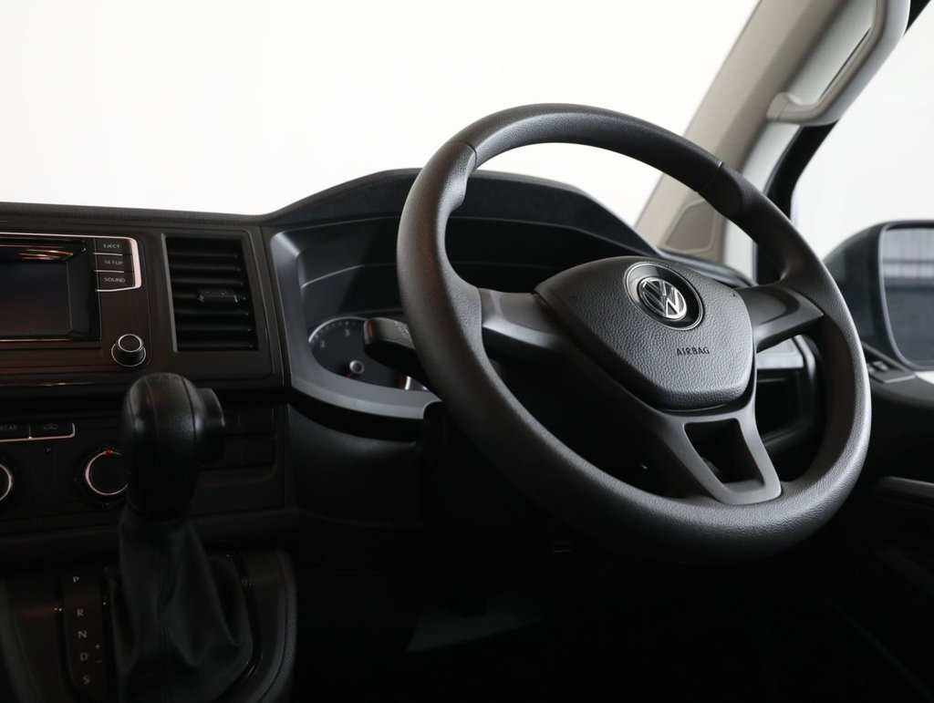 Used Volkswagen Transporter Shuttle 2019 for sale - 77936531: Photo 32