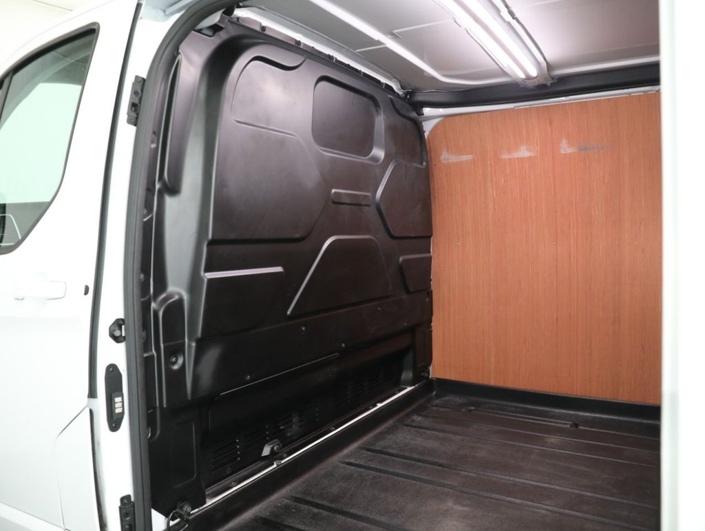 Used Ford Transit Custom 2022 for sale - 77205501: Photo 42