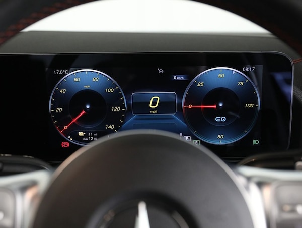 Used Mercedes-Benz EQA 2022 for sale - 76168453: Photo 24
