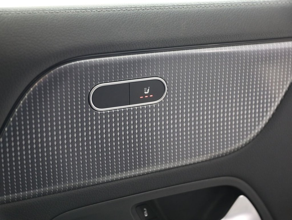 Used Mercedes-Benz GLA 2022 for sale - 77145732: Photo 45