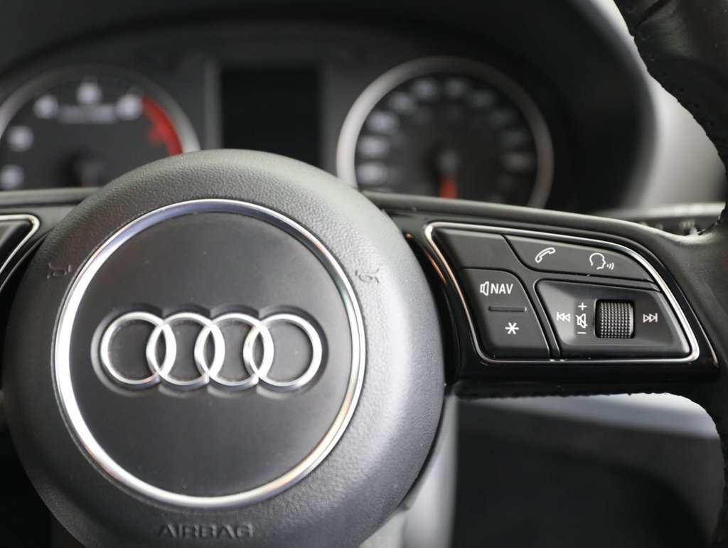 Used Audi Q2 2020 for sale - 76927625: Photo 45