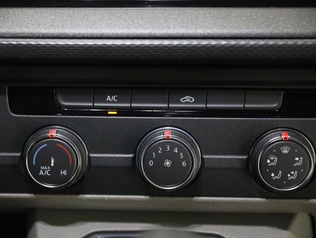 Used Volkswagen Transporter 2021 for sale - 77995269: Photo 27