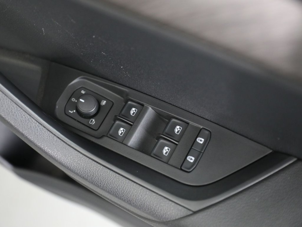 Used Skoda Karoq 2024 for sale - 78206608: Photo 40