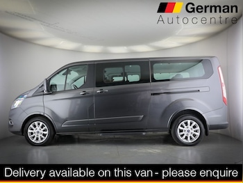Used Ford Tourneo Custom 2022 for sale - 76539688: Photo