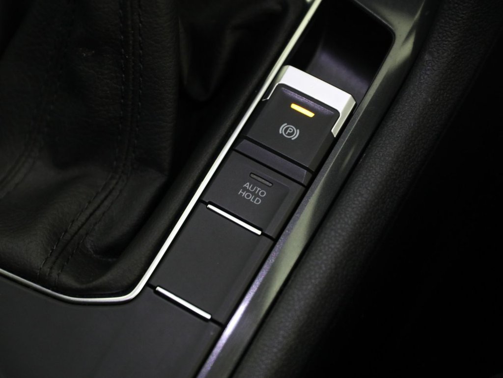 Used Volkswagen Tiguan Allspace 2023 for sale - 77995284: Photo 27